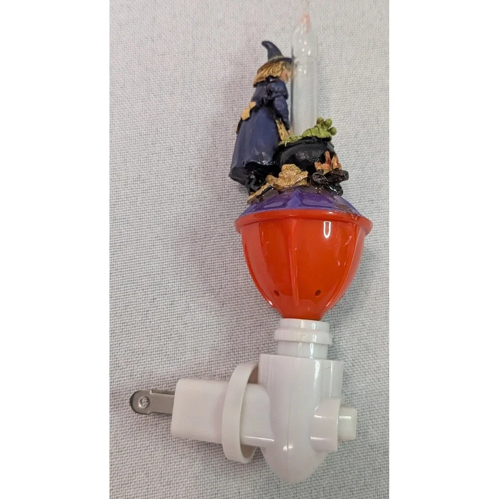 Witch Bubble Light Night Light Unisex OS Multicolor Excellent Spooky